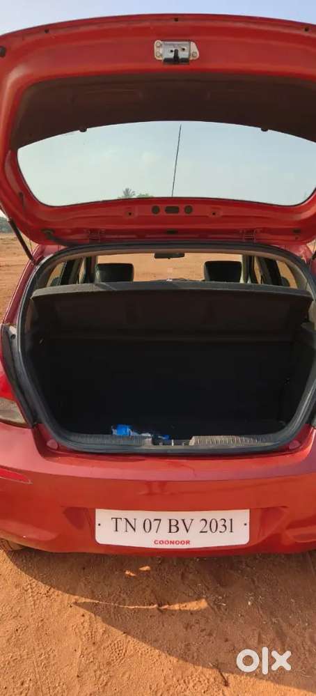 Hyundai I20 2013 Petrol Well Maintained