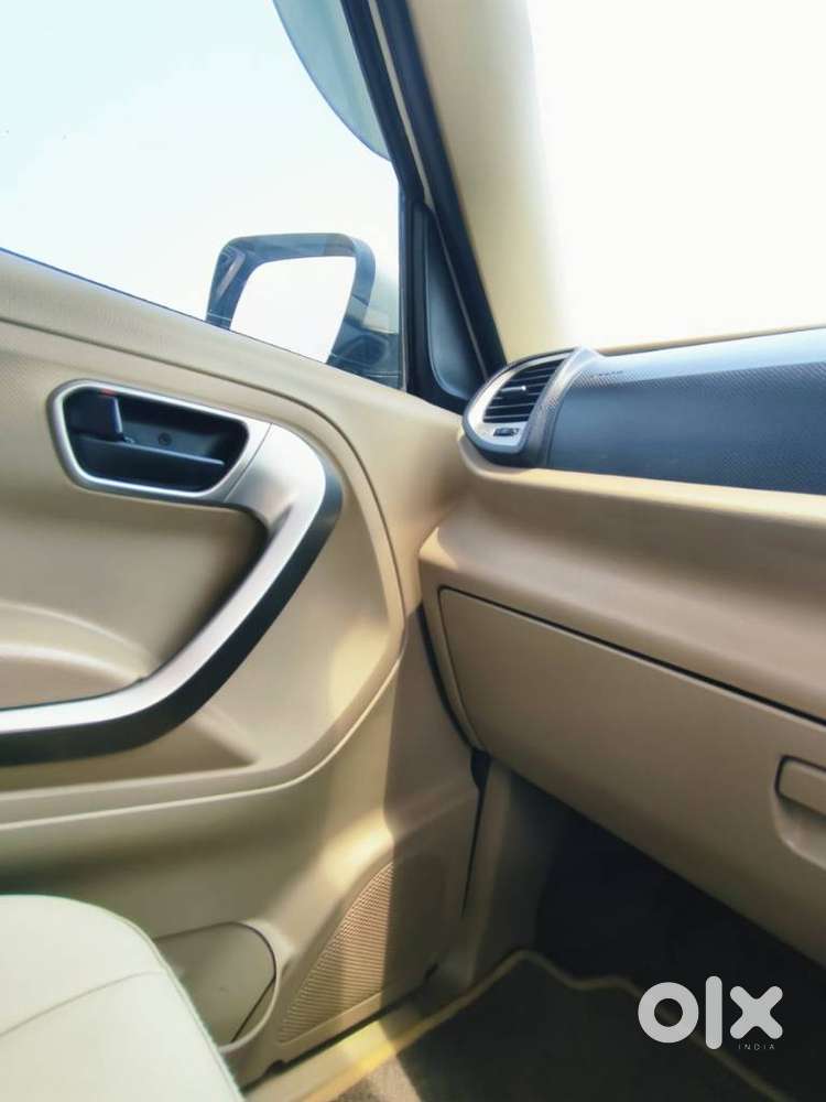 Mahindra Bolero Neo Plus N10 (o), 2022, Diesel