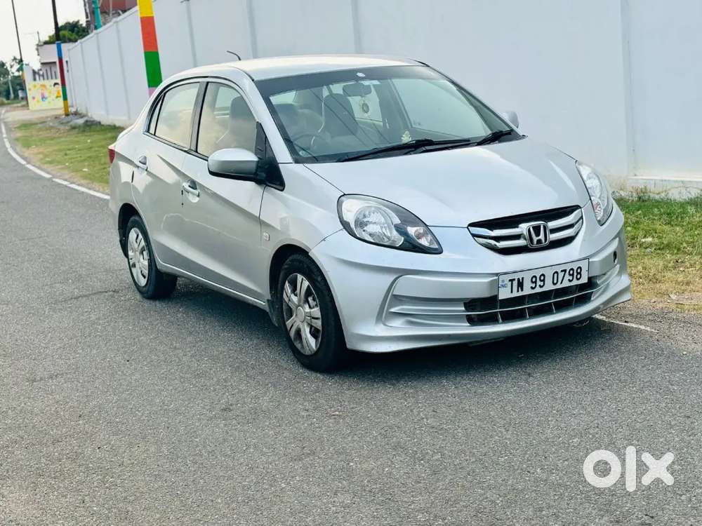 Honda Amaze 2nd Gen 2014 Diesel Good Condition