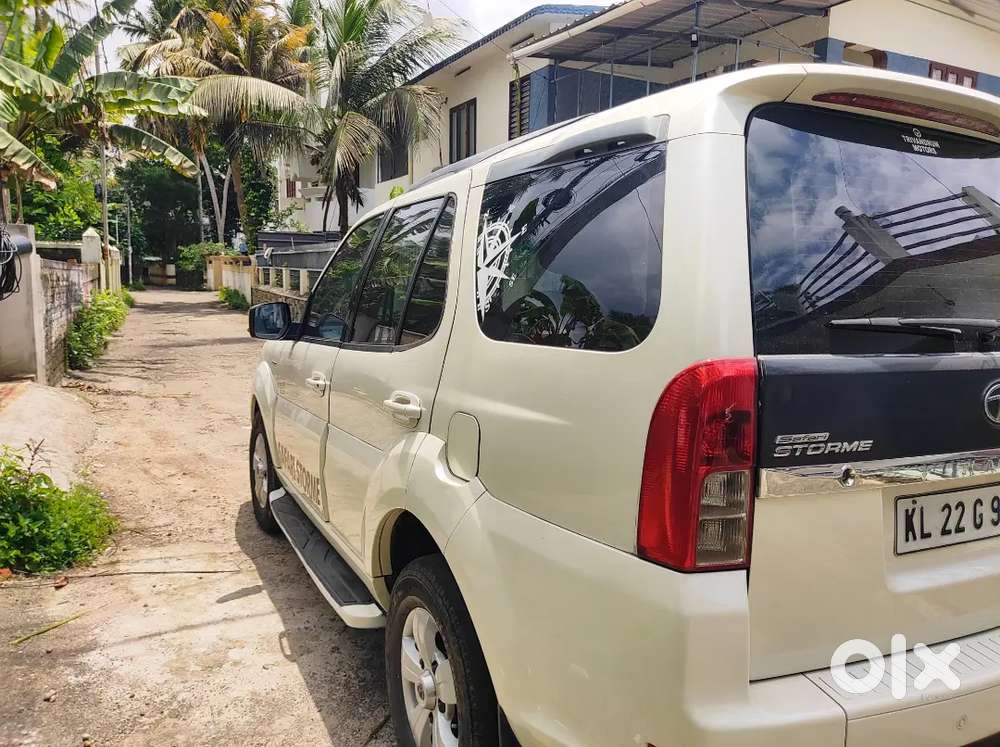 Tata Safari Storme 2015 Good Condition