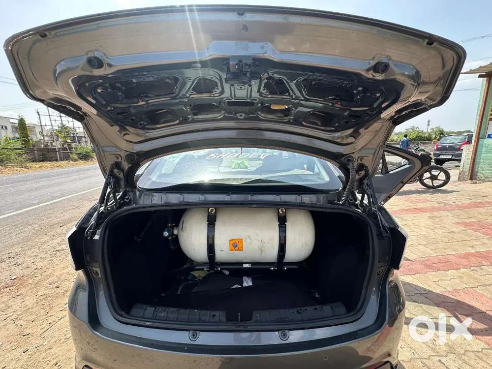 Tata Tigor 2022 Cng & Hybrids 80000 Km Driven