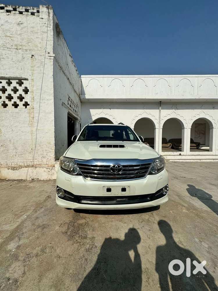 Toyota Fortuner Diesel 2015