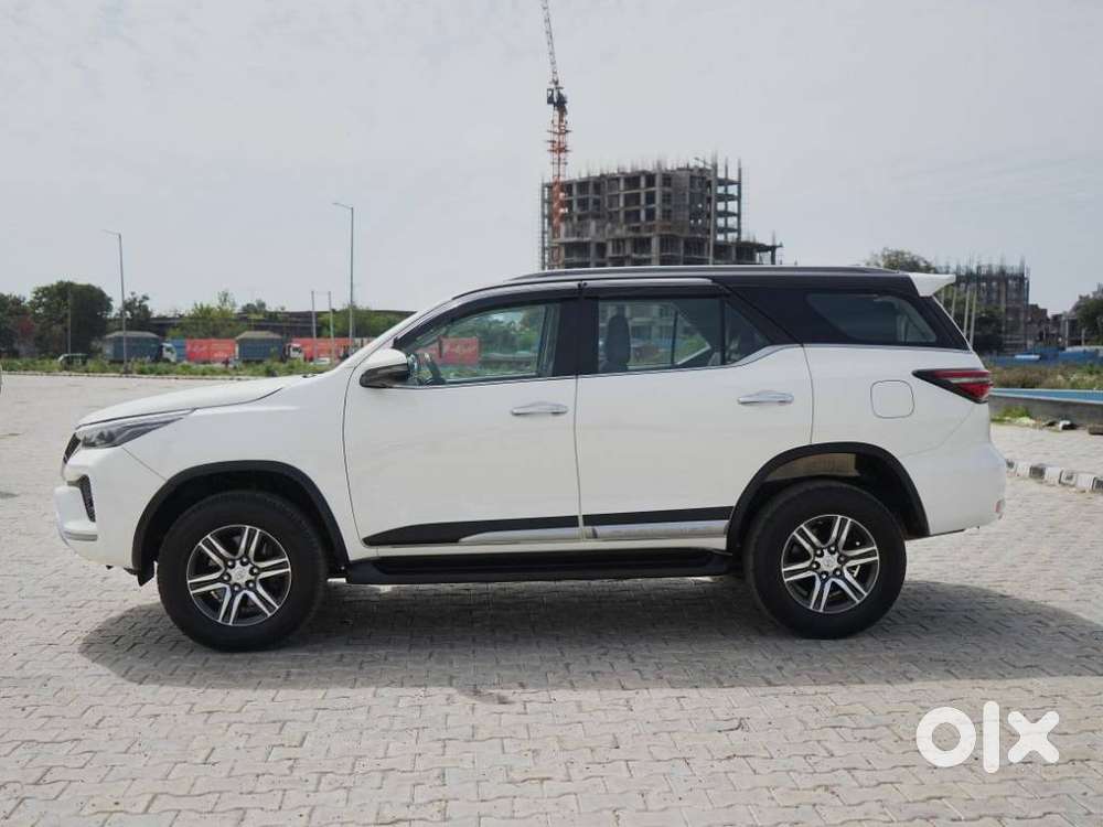 Toyota Fortuner 4x2 Mt 2.8 Diesel, 2021, Diesel