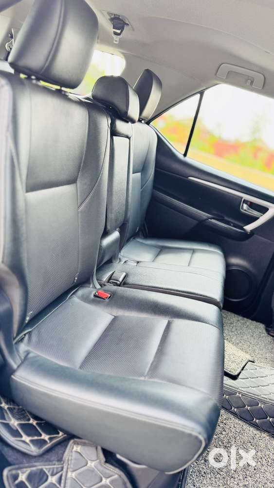 Toyota Fortuner 4x2 At 2.8 Diesel, 2023, Diesel