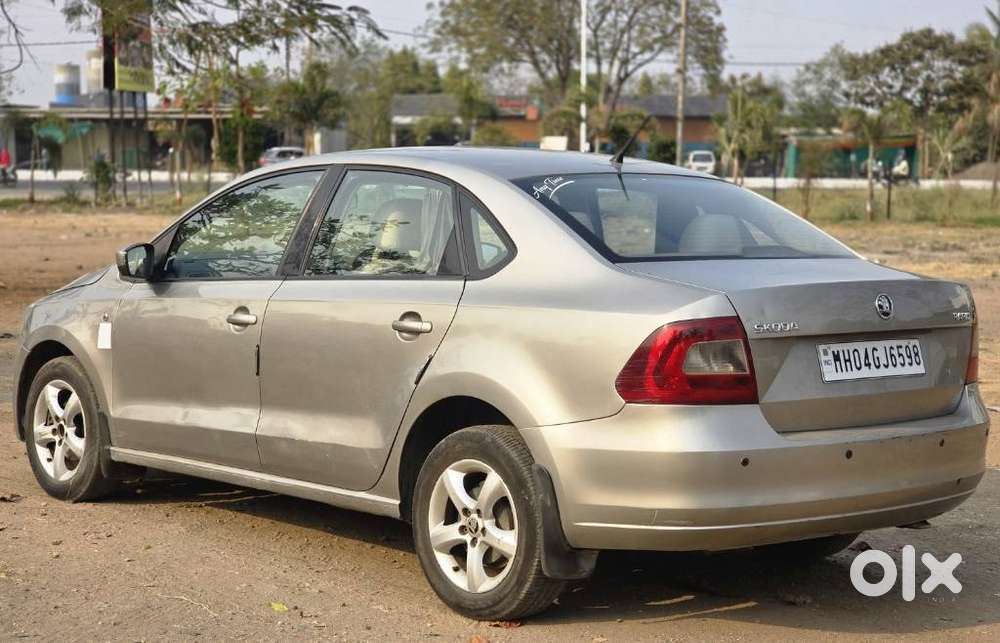 Skoda Rapid Ambition 1.6 Tdi Cr Manual Plus, 2014, Diesel