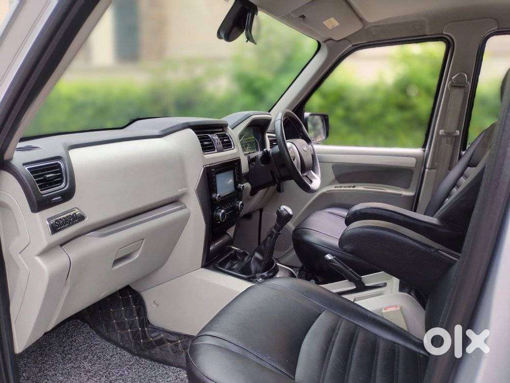 Mahindra Scorpio 1.99 S10, 2016, Diesel