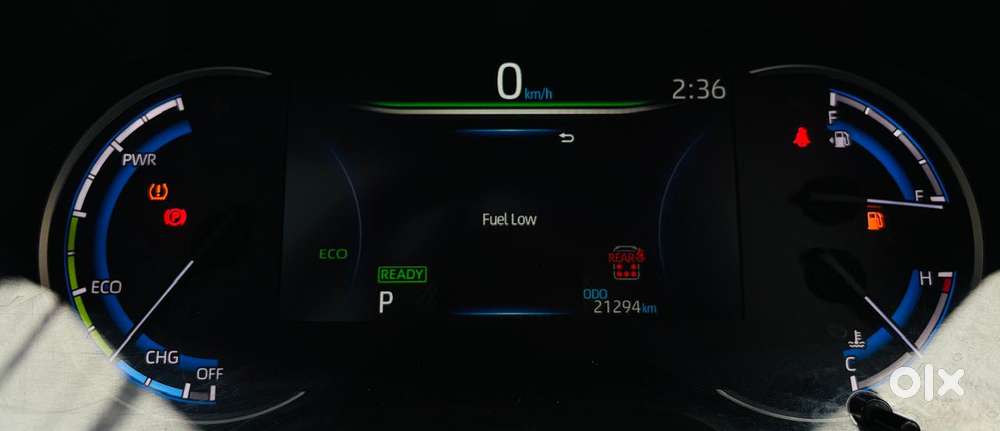 Toyota Innova Hycross 2.0 Vx Hybrid 7 Str, 2025