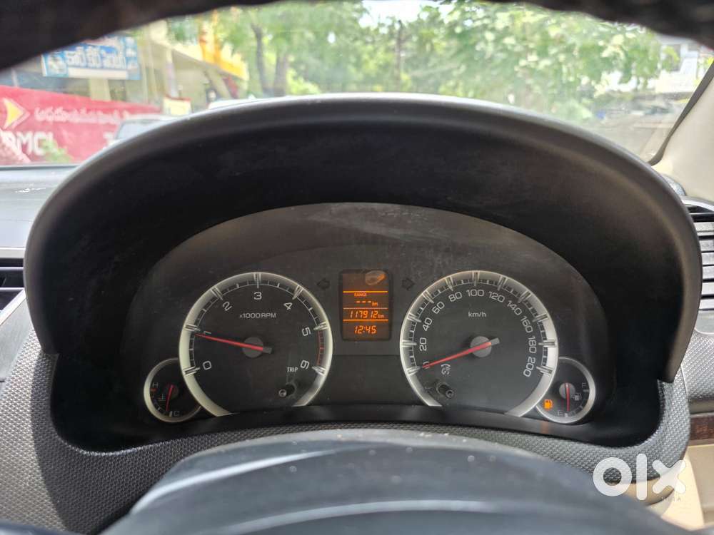Maruti Suzuki Swift Dzire Vdi Bsiv, 2012, Diesel