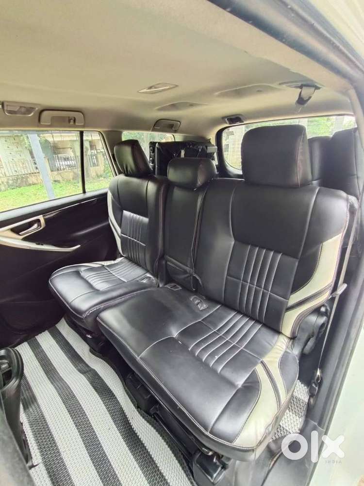 Toyota Innova Crysta 2.4 V, 2023, Diesel