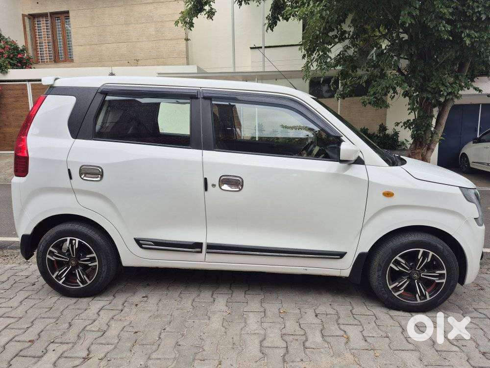 Maruti Suzuki Wagon R Zxi, 2022, Petrol