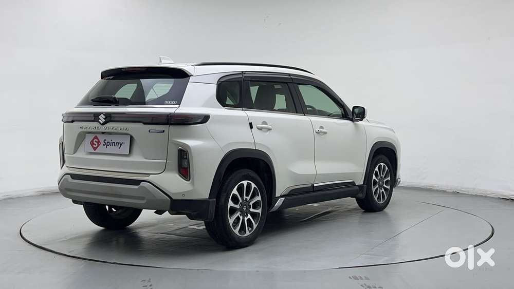 Maruti Suzuki Grand Vitara 1.5 Alpha Smart Hybrid At, 2022, Petrol