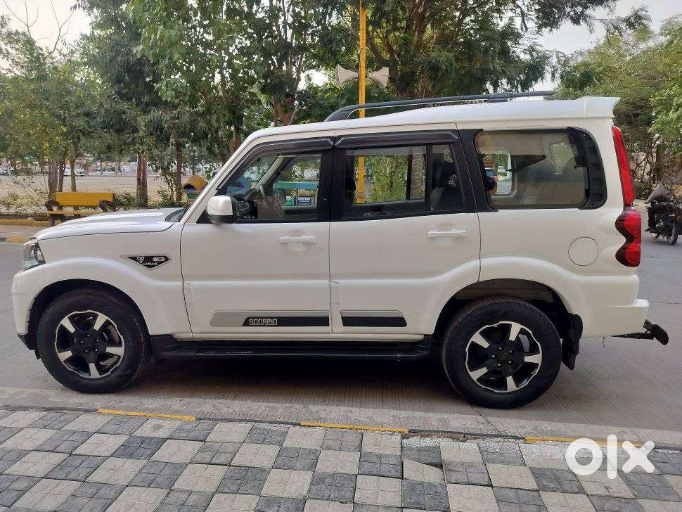 Mahindra Scorpio Classic 2.2 S 11 Mt 7 Str, 2024, Diesel