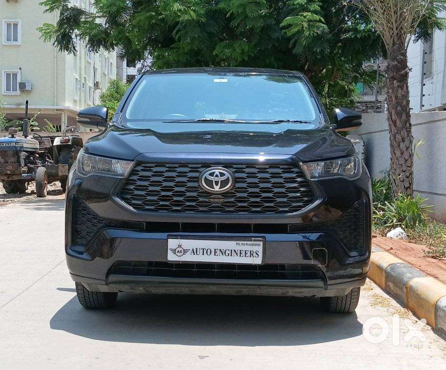 Toyota Innova Hycross 2.0 Gx 8 Str, 2024, Petrol
