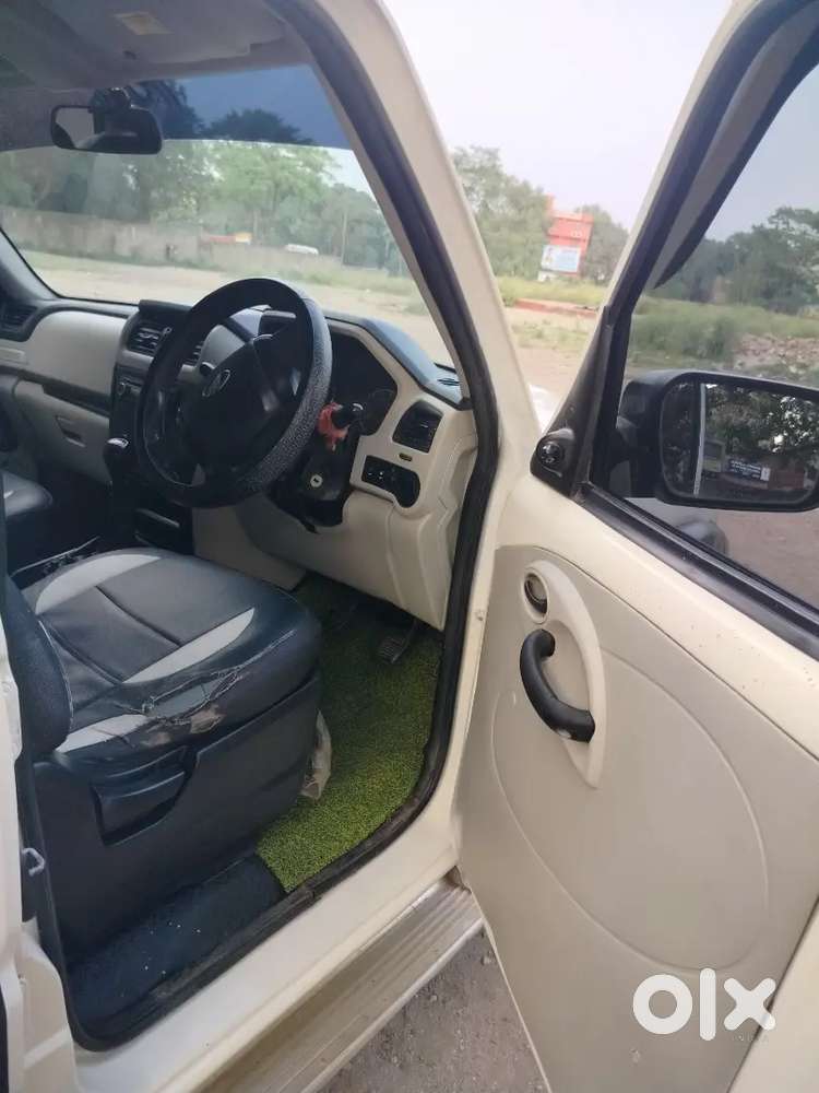 Mahindra Scorpio 2.5 2015