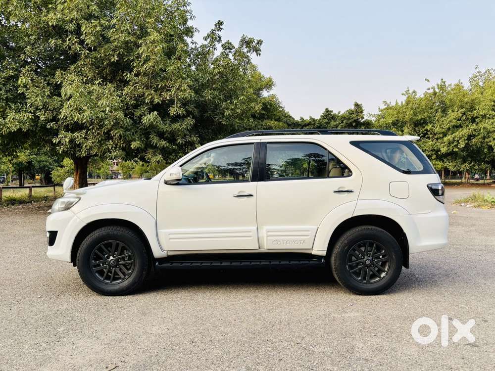 Toyota Fortuner 3.0 4x2 Automatic, 2016, Diesel