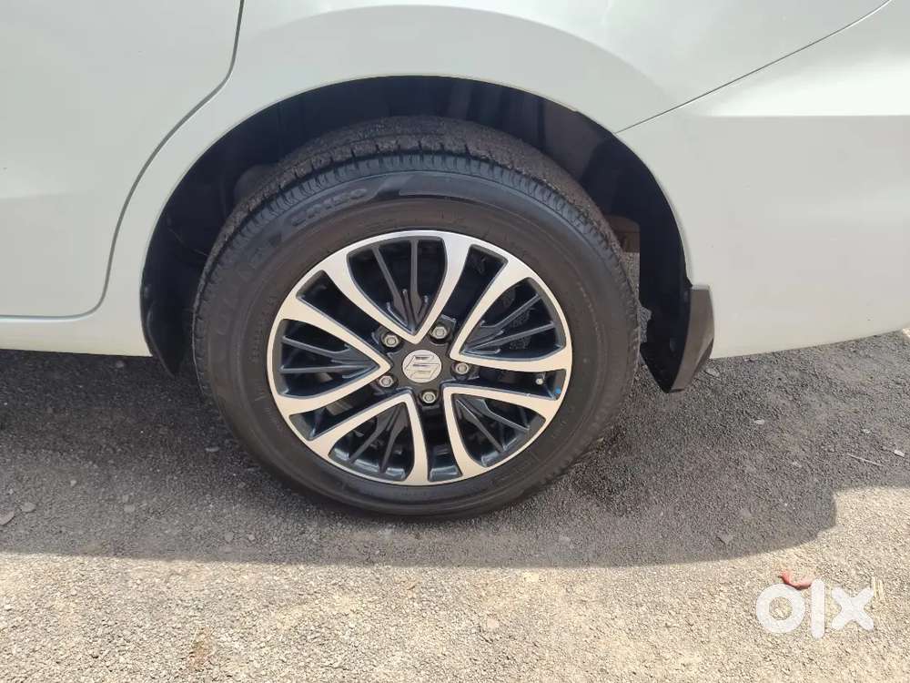 Maruti Suzuki Ertiga 2015 Limited Edition
