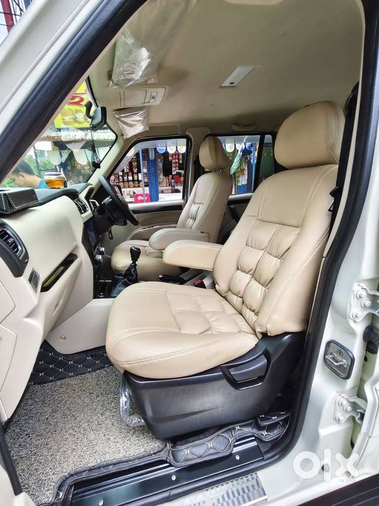 Mahindra Scorpio Classic 2.2 S 11 Mt 7 Str, 2023, Diesel