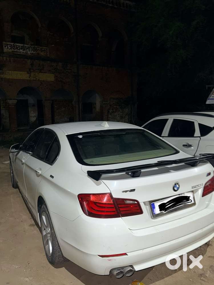 Bmw 5 Series 523i 2011 All Good Well Maintain Hr Number