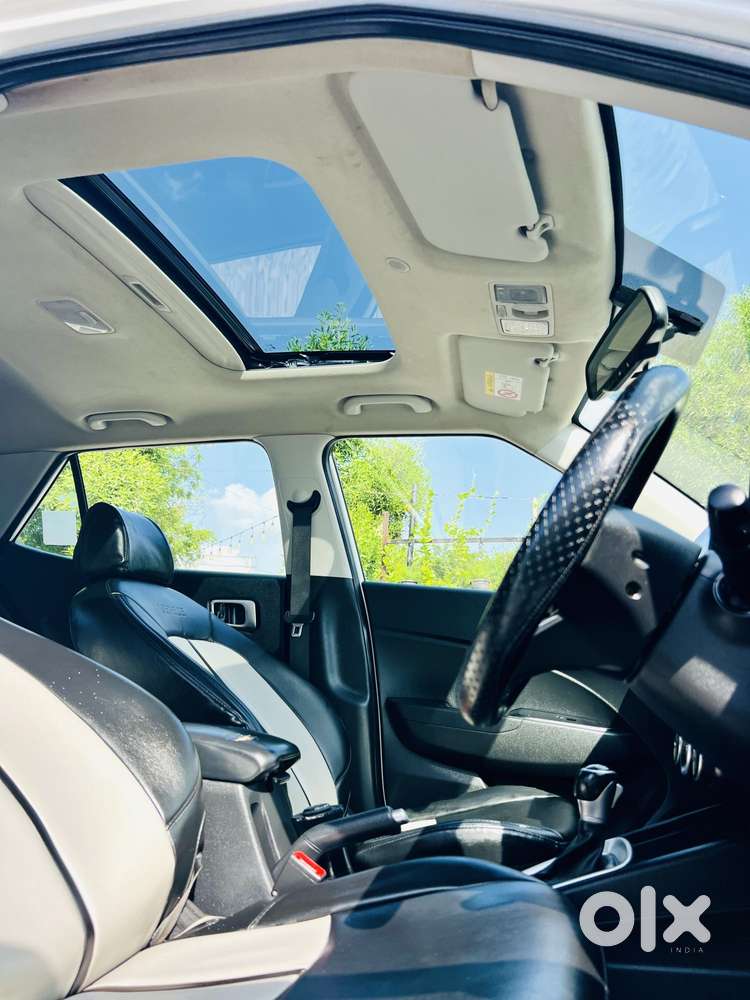 Hyundai Venue Sx Plus Turbo Dct, 2020, Petrol