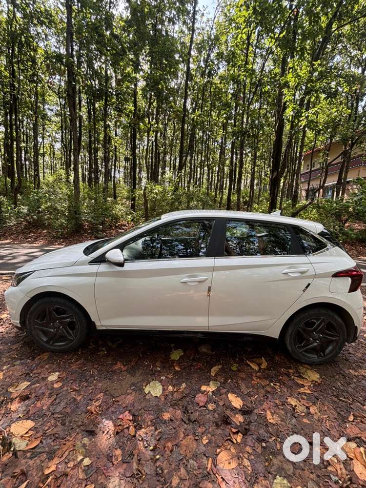 Hyundai I20 Sportz Petrol 2022