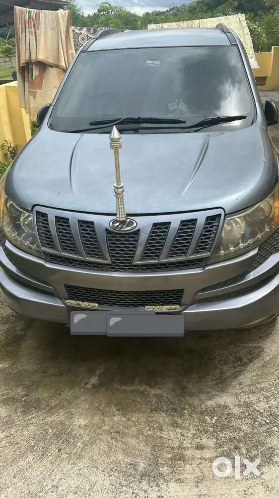 Mahindra Xuv500 2015 Diesel 150000 Km Driven