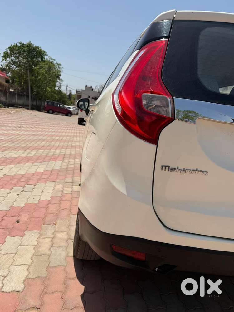 Mahindra Marazzo M2 8str, 2022, Diesel