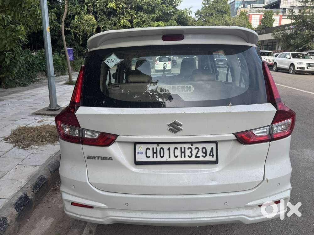 Maruti Suzuki Ertiga 1.4 Vxi Cng Anniversary Edition, 2022, Cng & Hy..