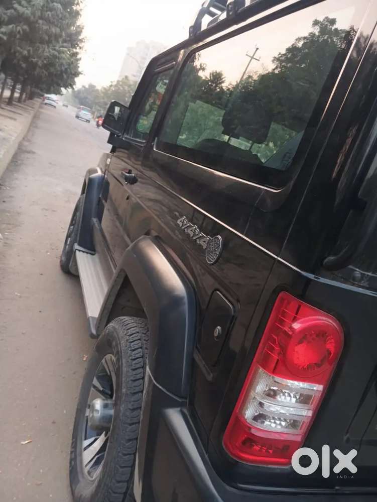 Force Motors Gurkha 4x4 2023 Model (stealth Black)