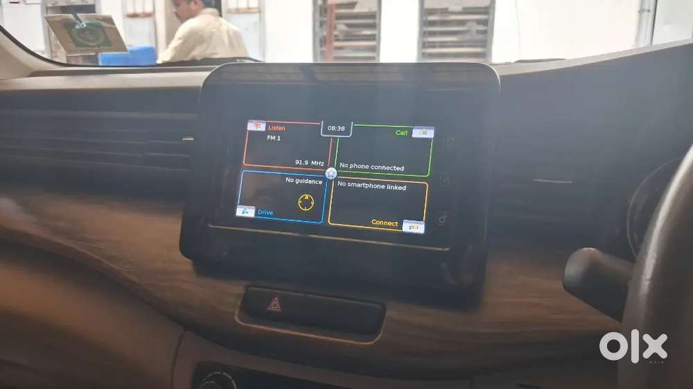 Full Option Smart Hybrid Zxi +bs