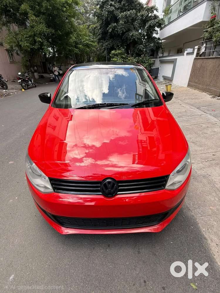 Volkswagen Polo Petrol Highline 1.2l, 2011, Petrol