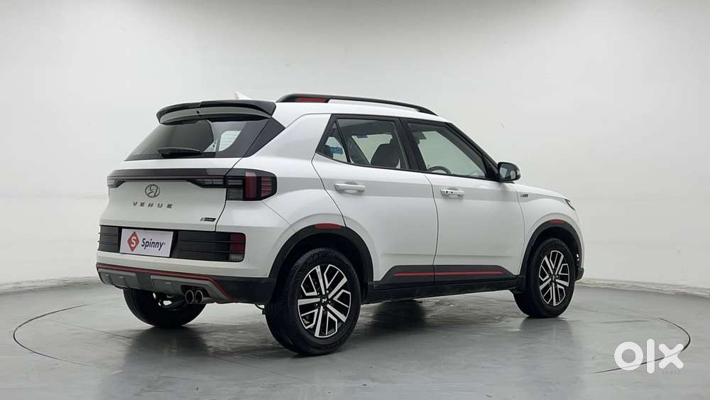 Hyundai Venue N Line N8 Dct, 2022, Petrol