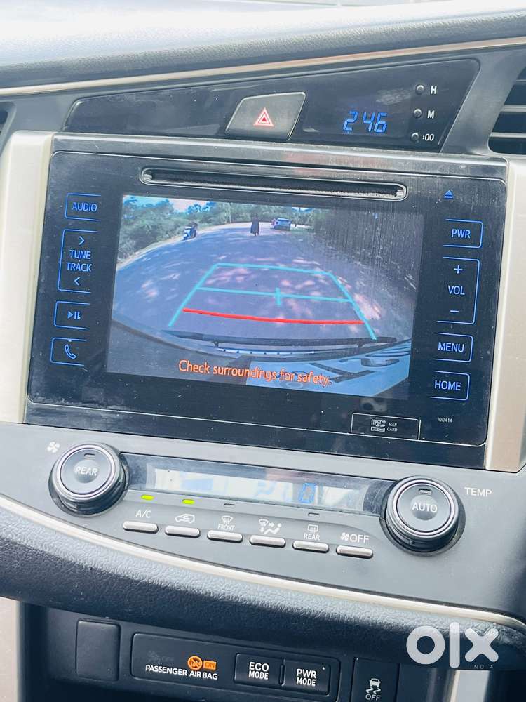 Toyota Innova Crysta, 2016, Diesel