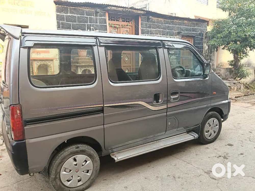 Maruti Suzuki Eeco 2011