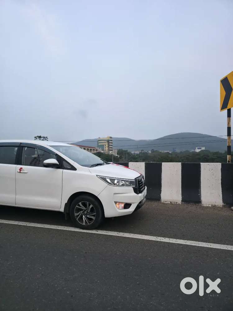 Toyota Innova Crysta 2021