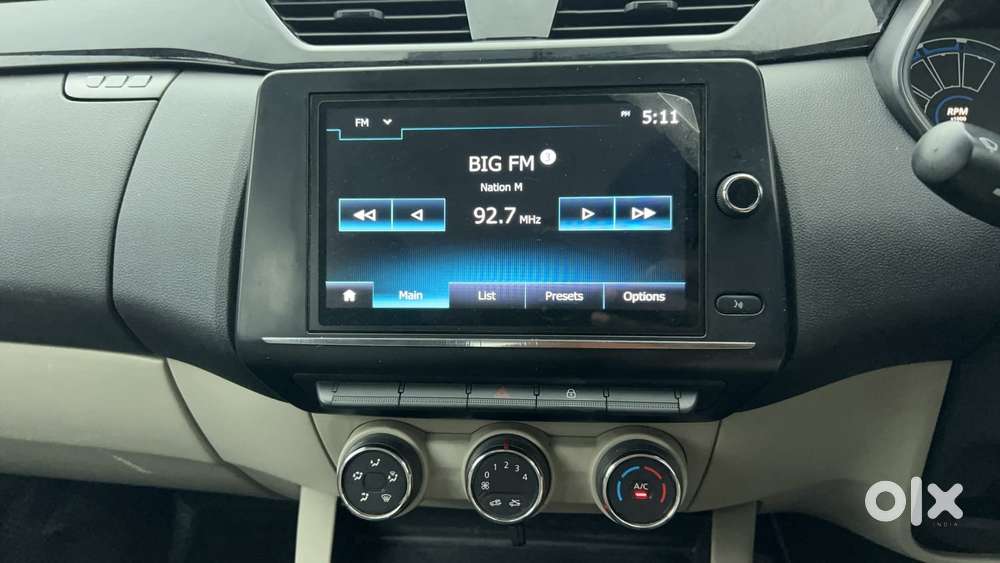 Renault Triber Rxt, 2022, Petrol