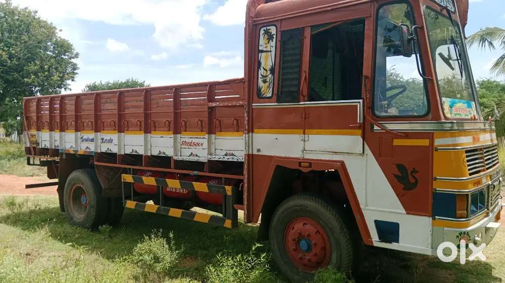 Ashok Leyland Stile 2010 Diesel 154000 Km Driven