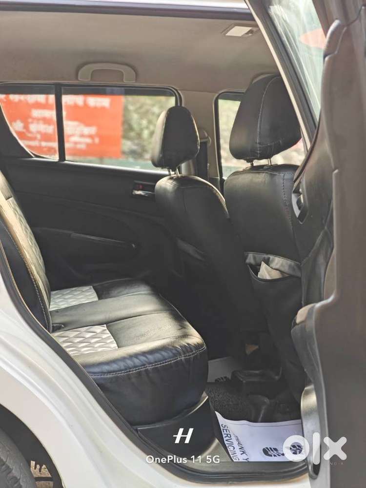 Maruti Suzuki Swift Vxi + Manual, 2014, Cng & Hybrids