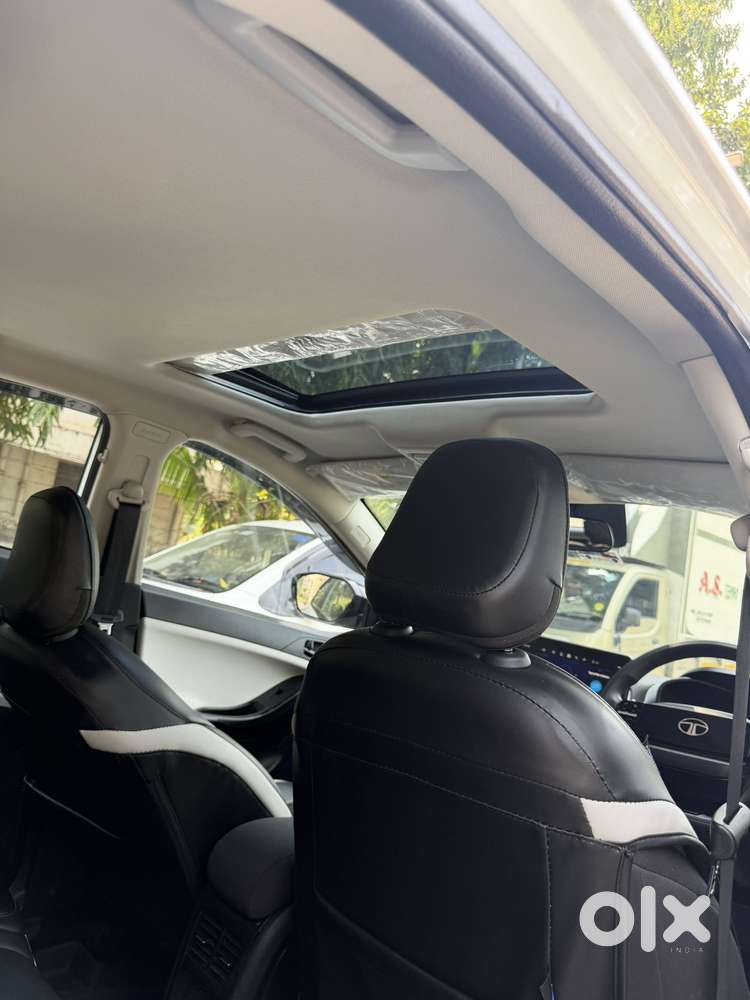 Tata Nexon, 2025, Petrol