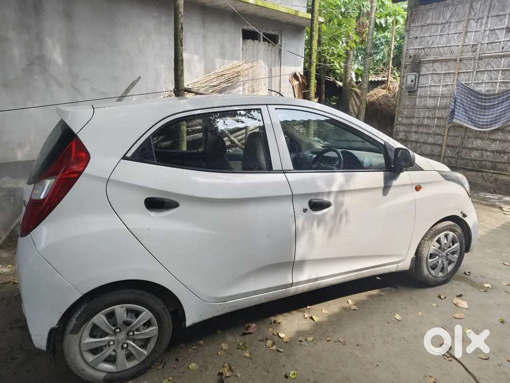 Hyundai Eon Magna 2012 Petrol