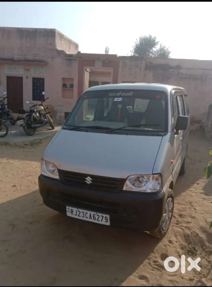 Maruti Suzuki Eeco 2011