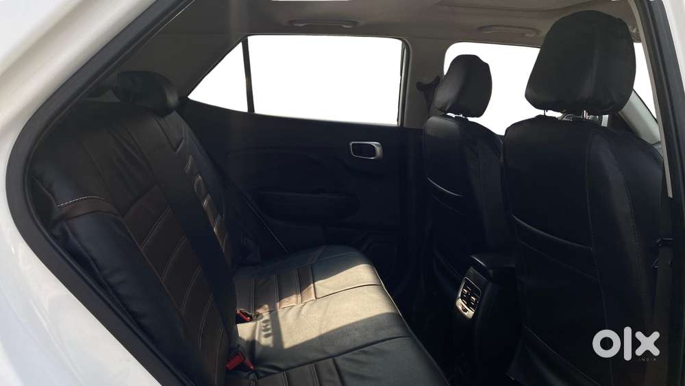 Hyundai Venue Sx Plus Turbo Dct, 2020, Petrol