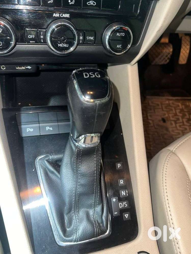 Skoda Octavia 1.8 Tsi At L K, 2018, Petrol