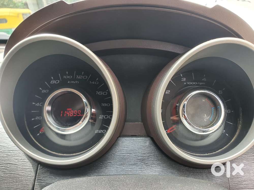 Mahindra Xuv500 W8, 2014, Diesel