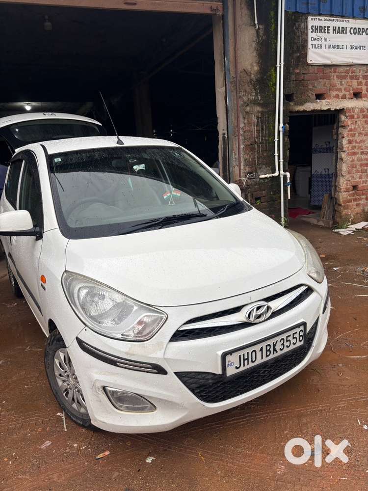 Hyundai I10 Sportz 2015