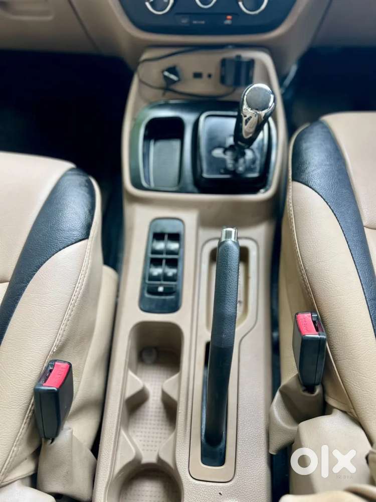 Mahindra Tuv 300 Mhawk100 T8, 2017, Diesel