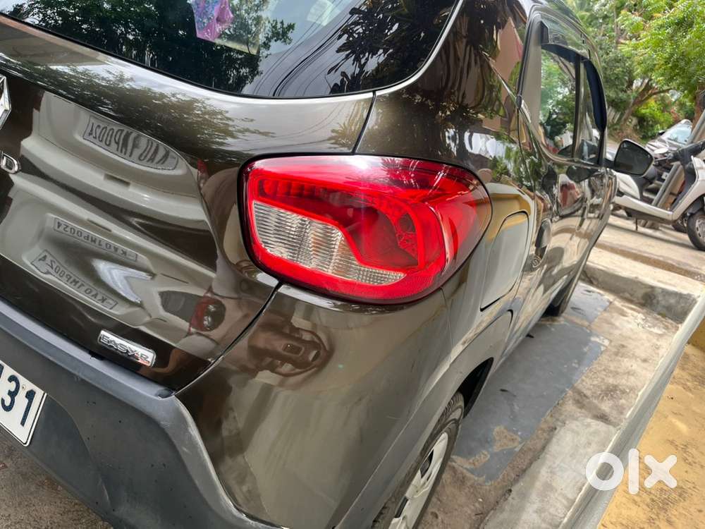 Renault Kwid Petrol Amt 2017 Model