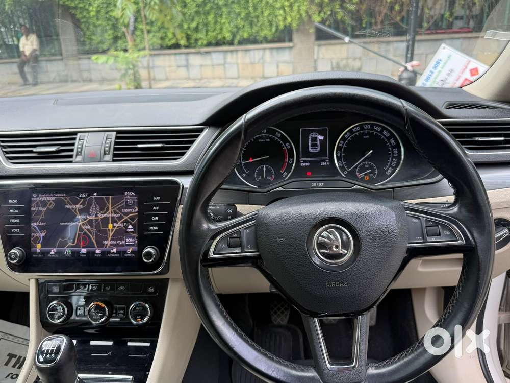 Skoda Superb, 2019, Petrol