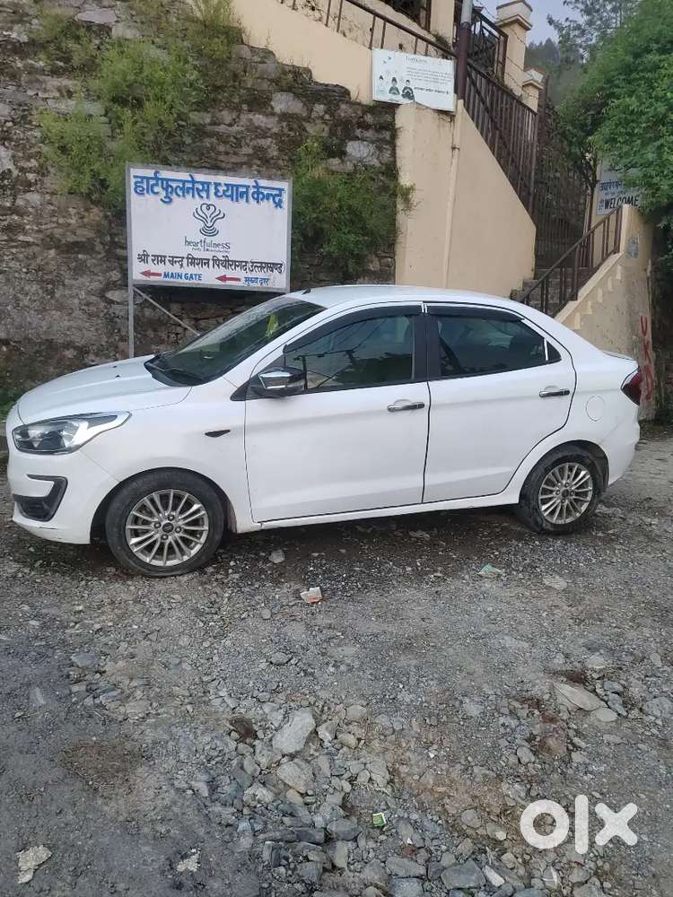 Ford Figo Aspire 2019 Titanium Top Model Petrol 50000 Km Driven