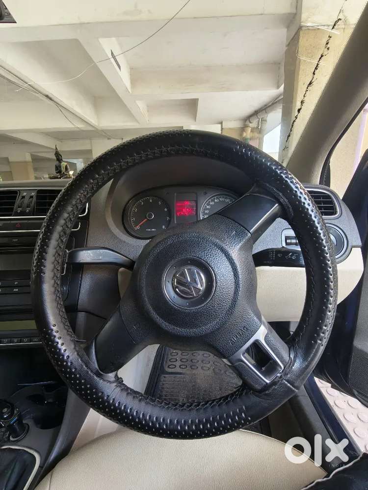 Volkswagen Vento Petrol Manual 2011 Second-owner