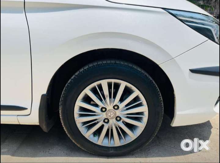 Honda City 1.5 V 5th Gen I-vtec Mt, 2021, Petrol